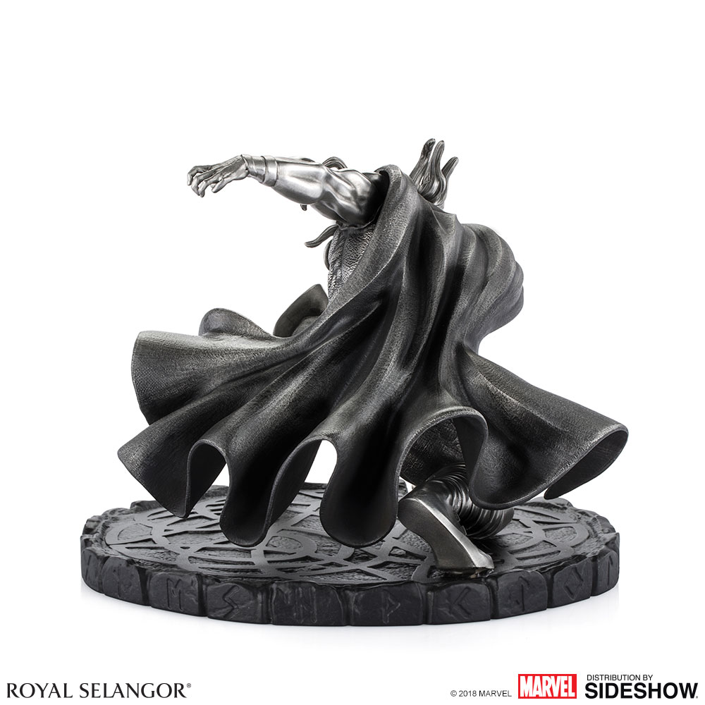 Thor Dieu du tonnerre figurine en étain (inspiré du comic Silver Surfer