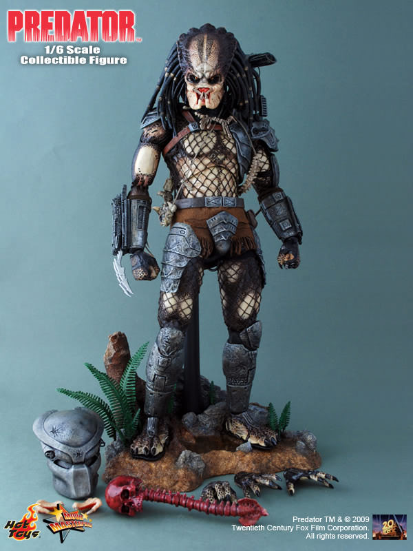 Predator 1:6 scale figure Hot Toys MMS90