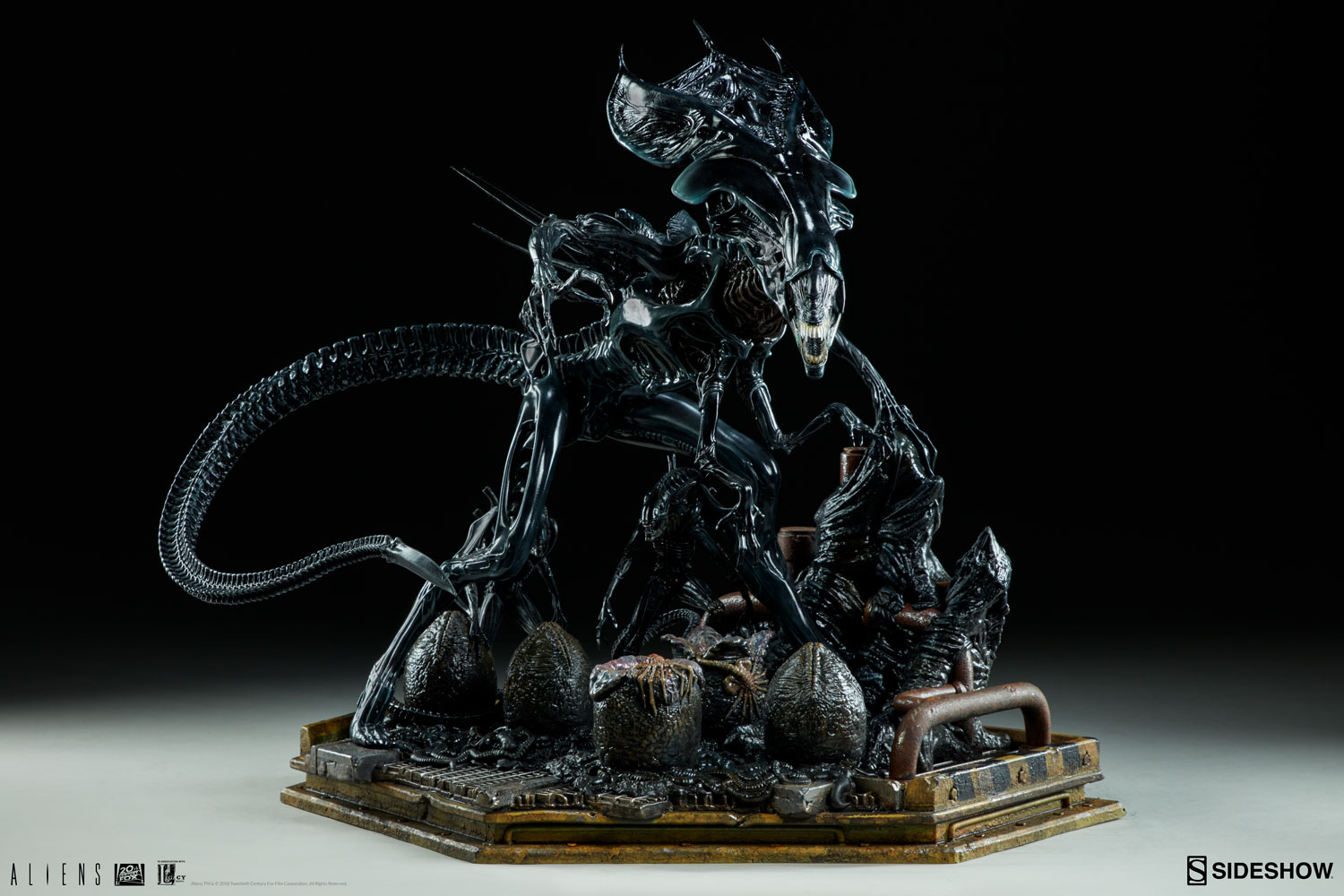 ALIEN QUEEN 完成モデル 1:12スケール SVM-47 Alien Xenomorph Queen Model Kit | Sci-Fi Horror Masterpiece