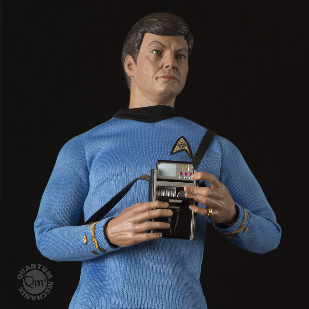 Доктор отс. Star Trek TOS Leonard MCCOY. Star Trek 40 years MCCOY Figurine. TOS Bones MCCOY. Star Trek Dr Kovich