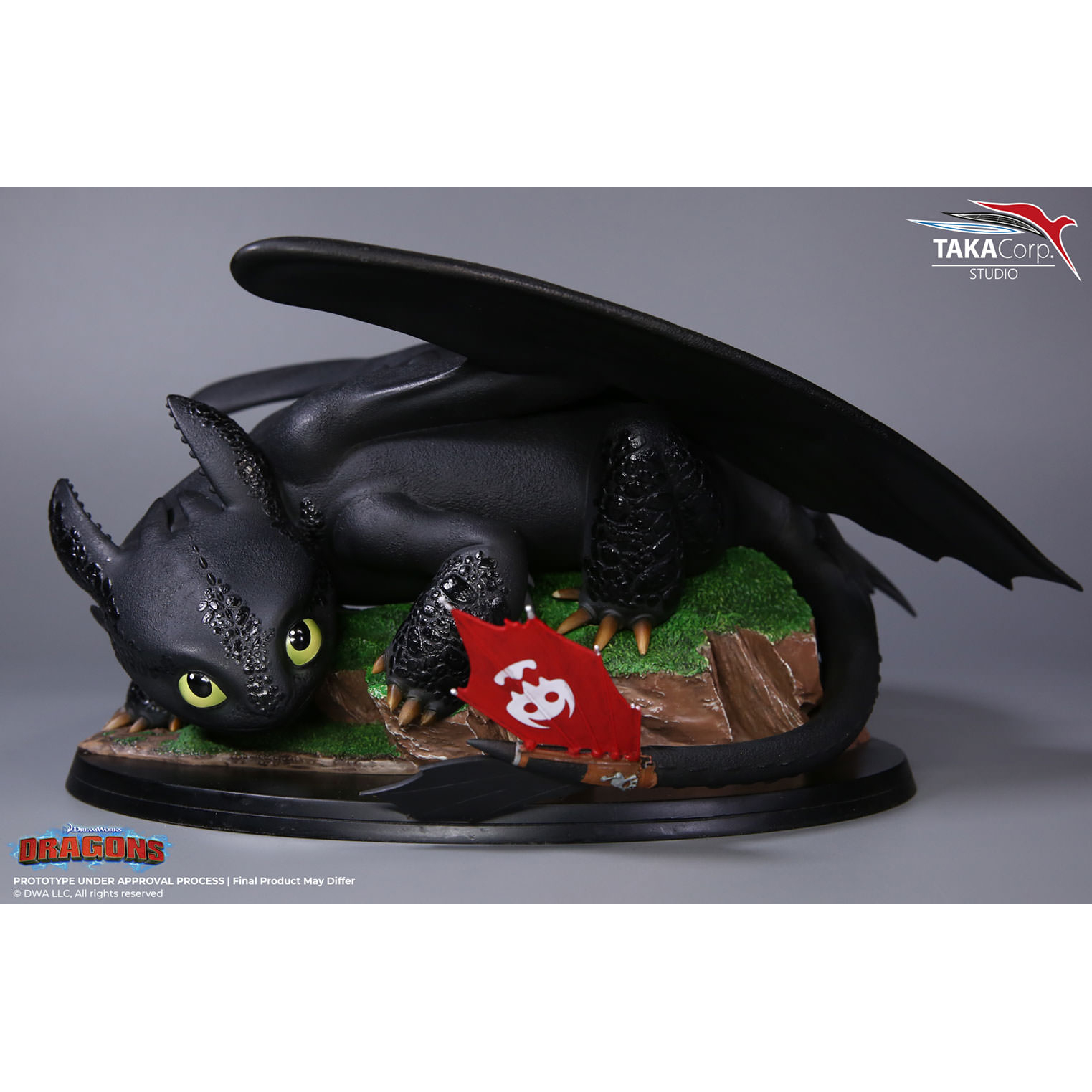 How to Train Your Dragon - Toothless 1:8 Scale PVC statue Taka Corp ...