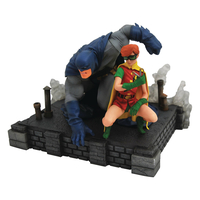 ​​DC Gallery The Dark Knight Returns - Batman & Robin PVC Diorama 9 pouces Diamond Select