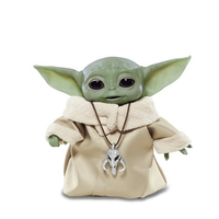 Star Wars The Mandalorian The Child (Baby Yoda) Animatronic Edition (7 1/2-inch) Hasbro