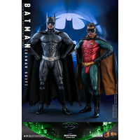 Batman (Costume Sonar) Figurine échelle 1:6 Hot Toys 904950