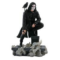 The Crow (Rooftop) Gallery 10-inch Diorama Diamond 84209