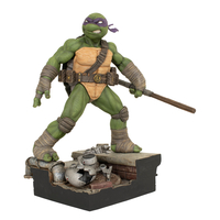 Teenage Mutant Ninja Turltes Donatello Deluxe Gallery Diorama Diamond Select 84833