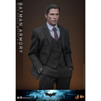 DC Batman Armory with Bruce Wayne (2_0) The Dark Knight 1:6 Scale Collectible Set Hot Toys 913435