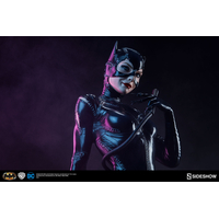 DC Catwoman (Michelle Pfeiffer) Premium Format Figure Sideshow Collectibles 300270