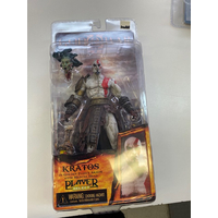 God of War Kratos with head Medusa Neca Figure