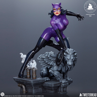 DC Catwoman (Purple Edition) Quarter Scale Maquette (1:4) Tweeterhead DC-1.4-CATWOMANCOMIC-PURPLE-01 914156