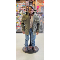 DC Man of Steel Clark Kent 1:6 Scale Figure