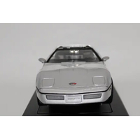 James Bond 007 A View to a Kill Chevrolet Corvette Diecast Échelle 1:18 JoyRide 33851