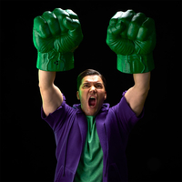 Marvel Legends Series Incredible Hulk Premium Roleplay Fists Hasbro G2053
