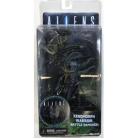 Aliens Série 12 Aliens 30e Anniversaire - Xenomorph Warrior (Battle Damaged #1) figurine 7 pouces NECA