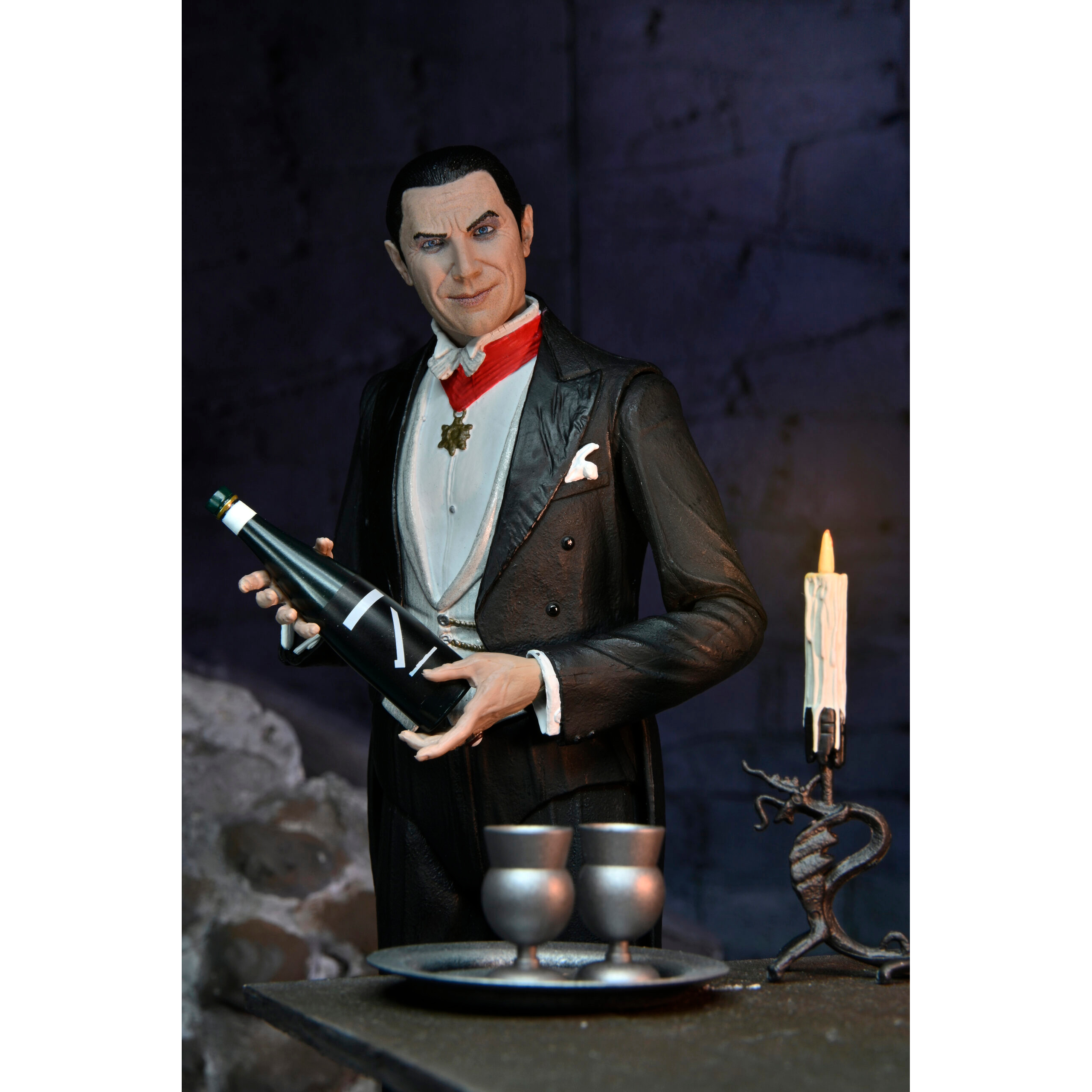 Mavis Dracula: The Ultimate Hotel Transylvania Image Collection - sw5klhb