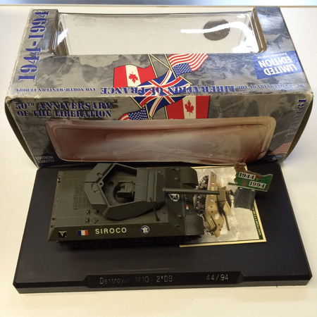 Solido 449437 char Destroyer M10 2e DB