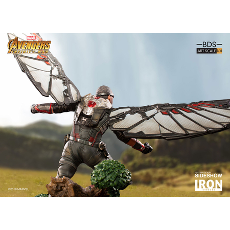 Avengers: Infinity War - Falcon Série Art Battle Diorama échelle 1:10 statue Iron Studios 903596