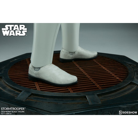 Stormtrooper Legendary Scale Figure
