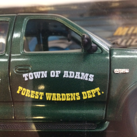 Solido Mira 203613 pick-up Town of Adams Forest Wardens Dept. 1:18