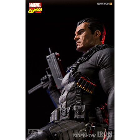 The Punisher Statue Legacy Replica Iron Studios 903201