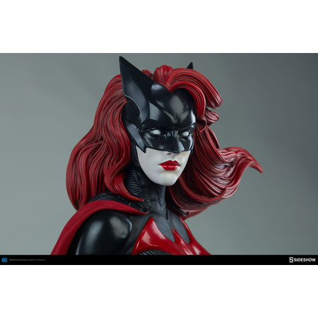 Batwoman Premium Format Figure Sideshow Collectibles 300471