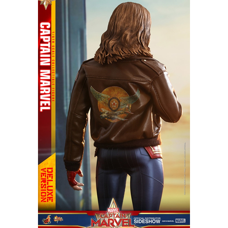 Captain Marvel Version Deluxe figurine 1:6 Hot Toys 904311Captain Marvel Version Deluxe figurine 1:6 Hot Toys 904311