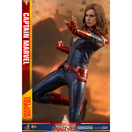 Captain Marvel Version Deluxe figurine 1:6 Hot Toys 904311