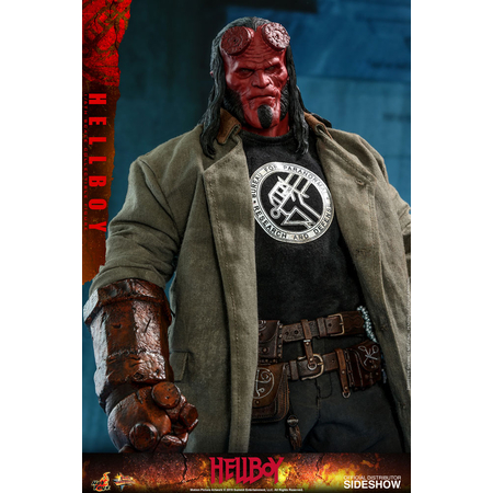 Hellboy 1:6 figure Hot Toys 904668 MMS527