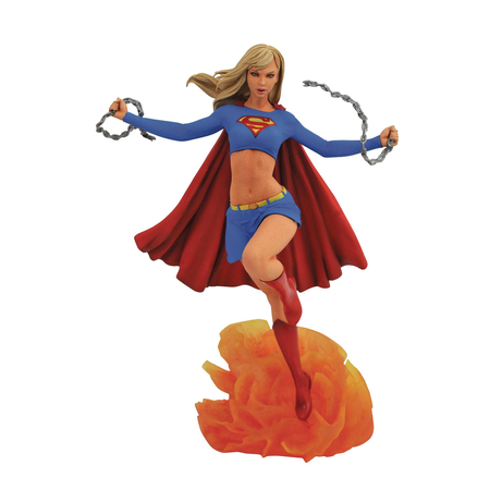 DC Gallery Supergirl Comic PVC Diorama 9-inch
