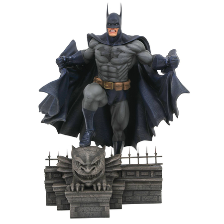 ​DC Gallery Batman Comic PVC Diorama 10-inch