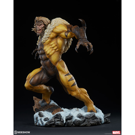 Sabretooth Premium Format Figure Sideshow Collectibles