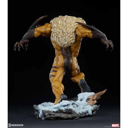 Sabretooth Premium Format Figure Sideshow Collectibles