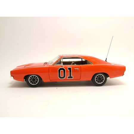 Duke of Hazard General Lee 1969 Dodge Charger 1:18 Auto World AMM964