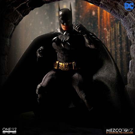 One-12 Collective DC Sovereign Knight Batman Mezco Toyz