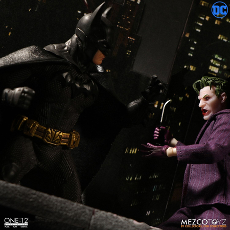 One-12 Collective DC Sovereign Knight Batman Mezco Toyz