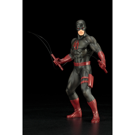 Daredevil Black Suit Defenders Series Statue 1:10 Kotobukiya