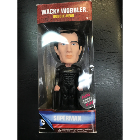 Superman Wacky Wobbler Bobble-head Exclusivité HMV Funko