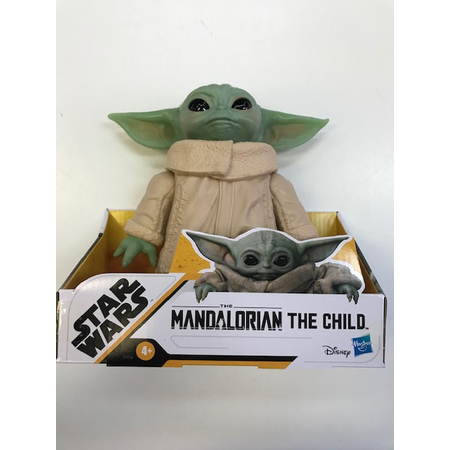 ​​Star Wars The Mandalorian The Child (Baby Yoda) Action figure 6 1/2-inch Hasbro