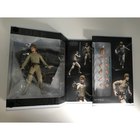 ​Star Wars The Black Series Hyperreal Episode V The Empire Strikes Back 8-inch Scale Luke Skywalker Hasbro