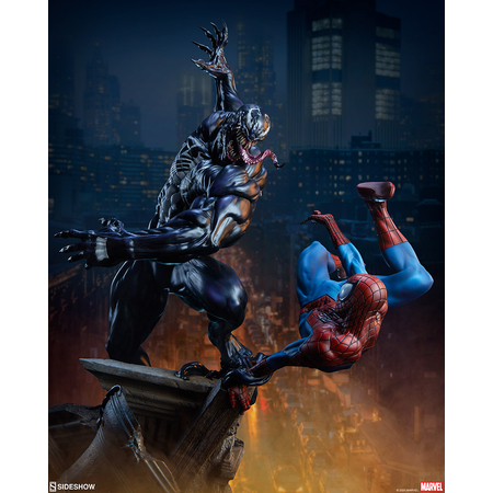 Spider-Man vs Venom Maquette (22-inch) Sideshow Collectibles 200561