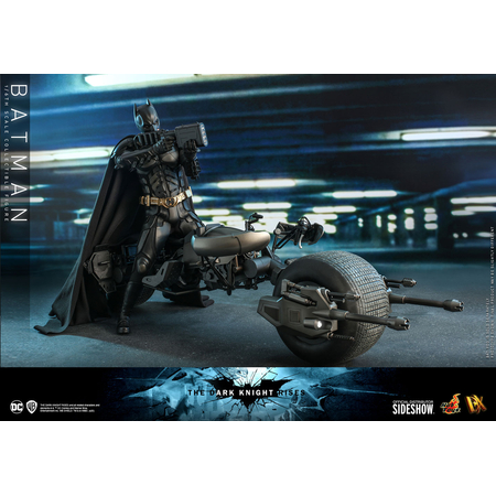 Batman TDKR (Christian Bale) 1:6 scale figure DX Hot Toys 907401