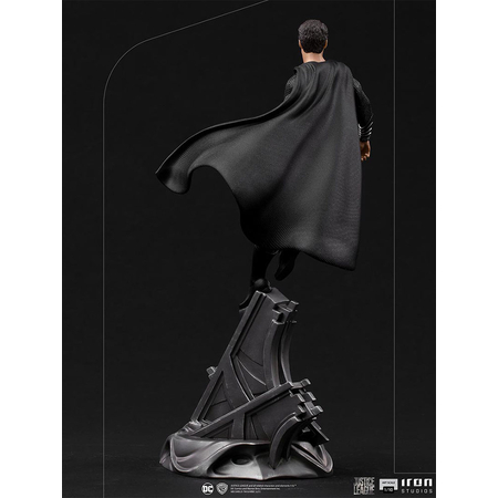 Superman Costume Noir Statue Échelle 1:10 Iron Studios 908014