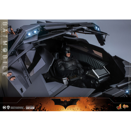 Dark Knight Batmobile Échelle 1:6 Hot Toys 908080