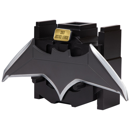 Justice League Metal Batarang Replica Ikon Design Studio 908404