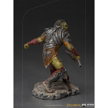 Swordsman Orc 1:10 Scale Statue Iron Studios 908329