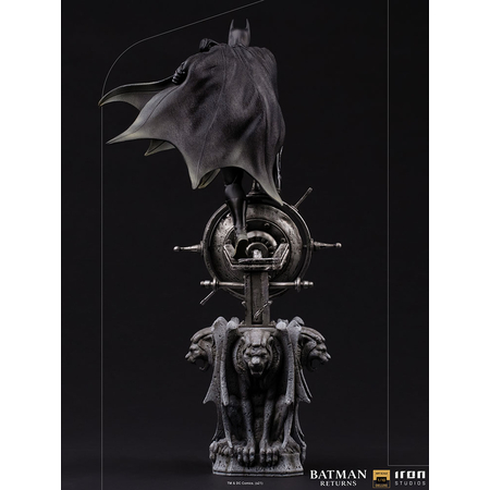 Batman Deluxe 1:10 Scale Statue Iron Studios 908580