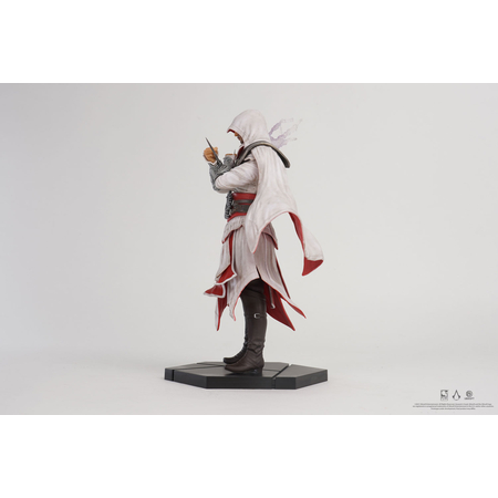 Maître Assassin Ezio Figurine en PVC PureArts 908529