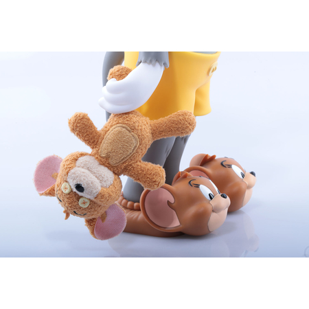 Tom & Jerry Catnap (Special Version with Plush Jerry) Collectible Figure by Soap Studio 908596