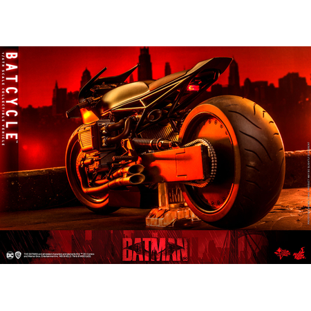 DC Batcycle (The Batman) 1:6 Scale Figure Accessory Hot Toys 910637 MMS642