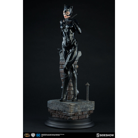 DC Catwoman (Michelle Pfeiffer) Premium Format Figure Sideshow Collectibles 300270
